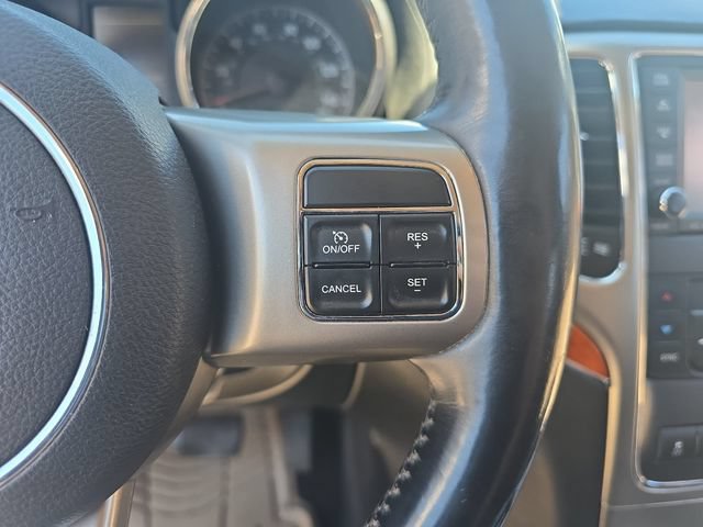 Used 2012 Jeep Grand Cherokee Overland AWD/4WD image 26