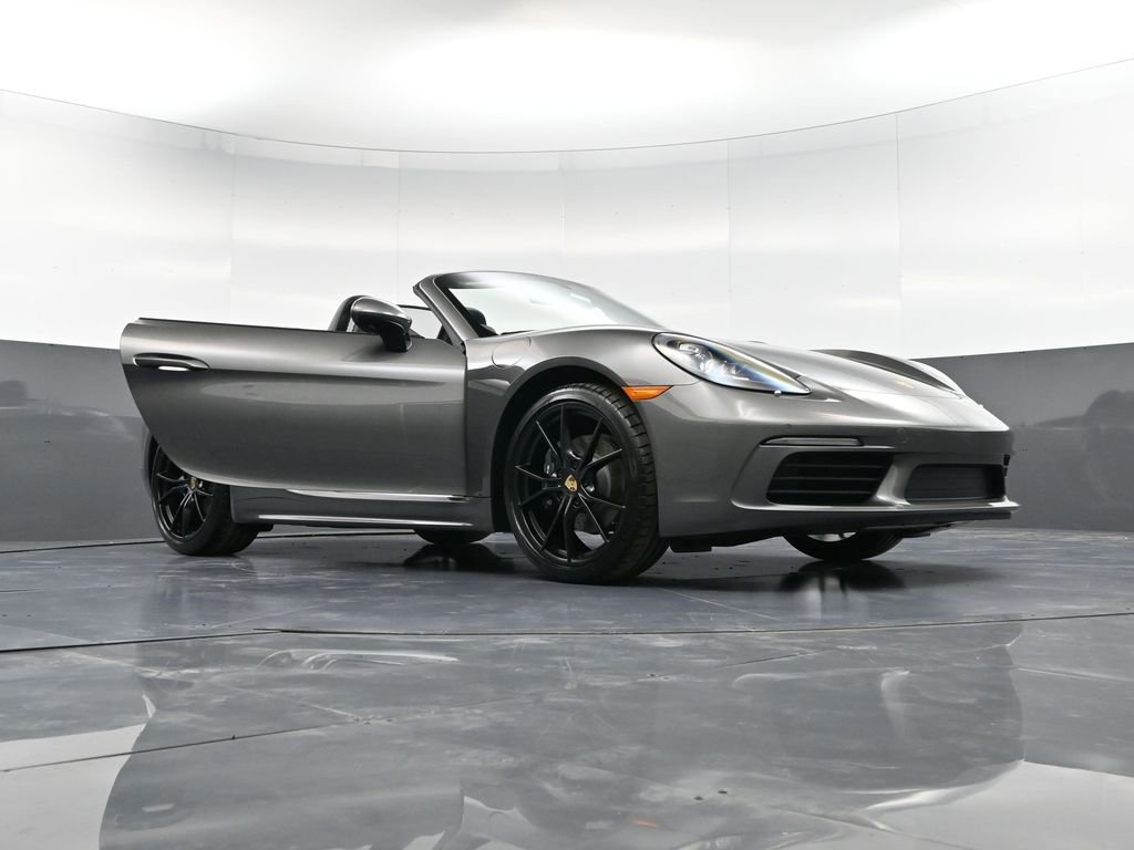 New 2025 Porsche 718 Boxster RWD image 37