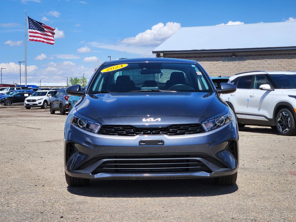 Certified 2024 Kia Forte LXS FWD image 5