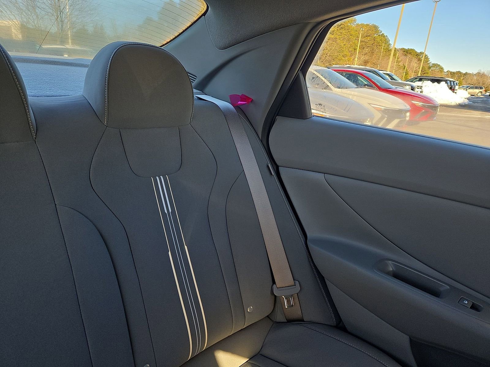 Used 2025 Hyundai Elantra Sport image 14