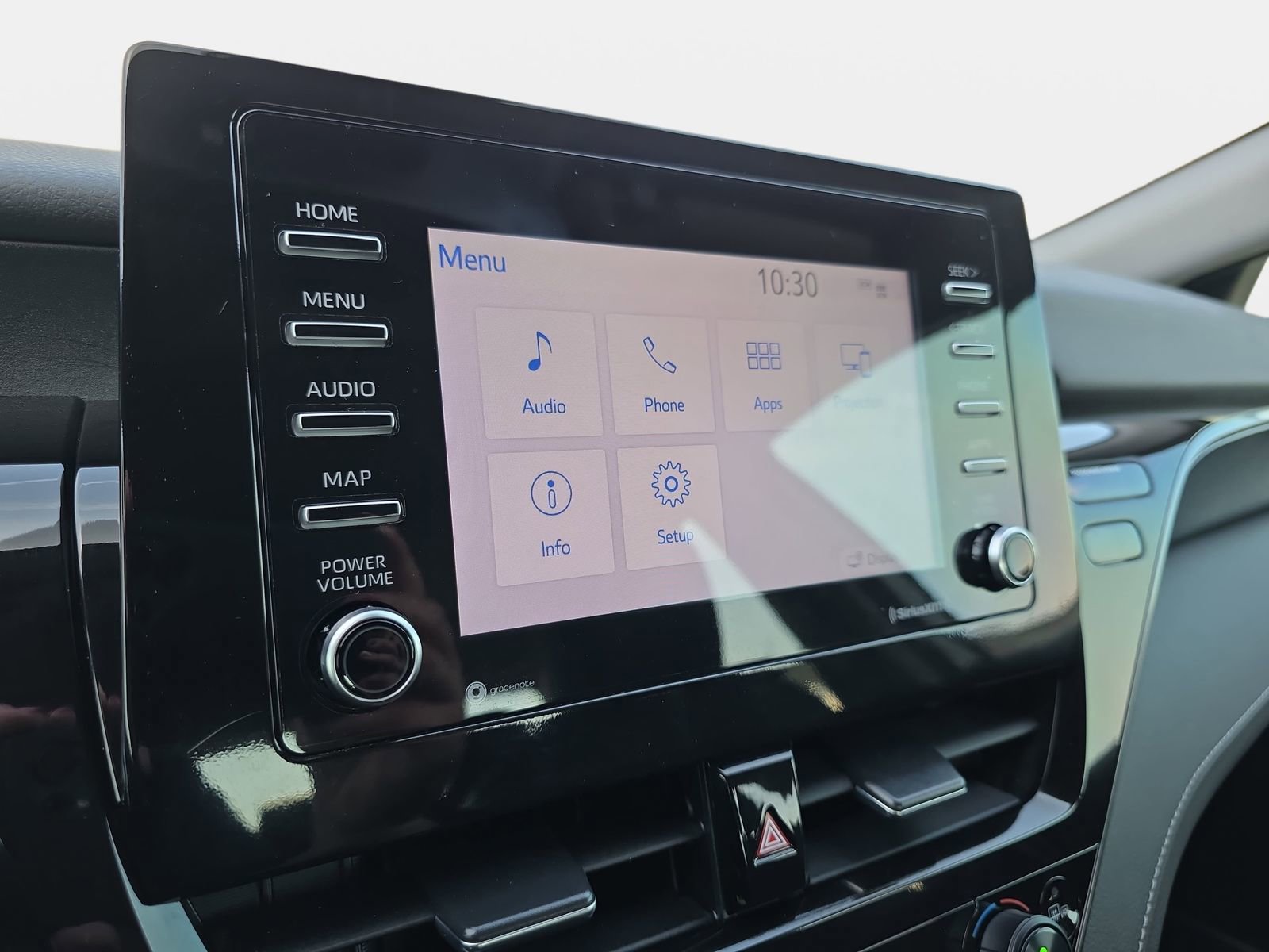 Used 2024 Toyota Camry SE w/ Convenience Package image 21