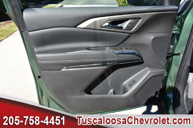 New 2027 Chevrolet Traverse LT w/ Driver Confidence Package FWD image 14