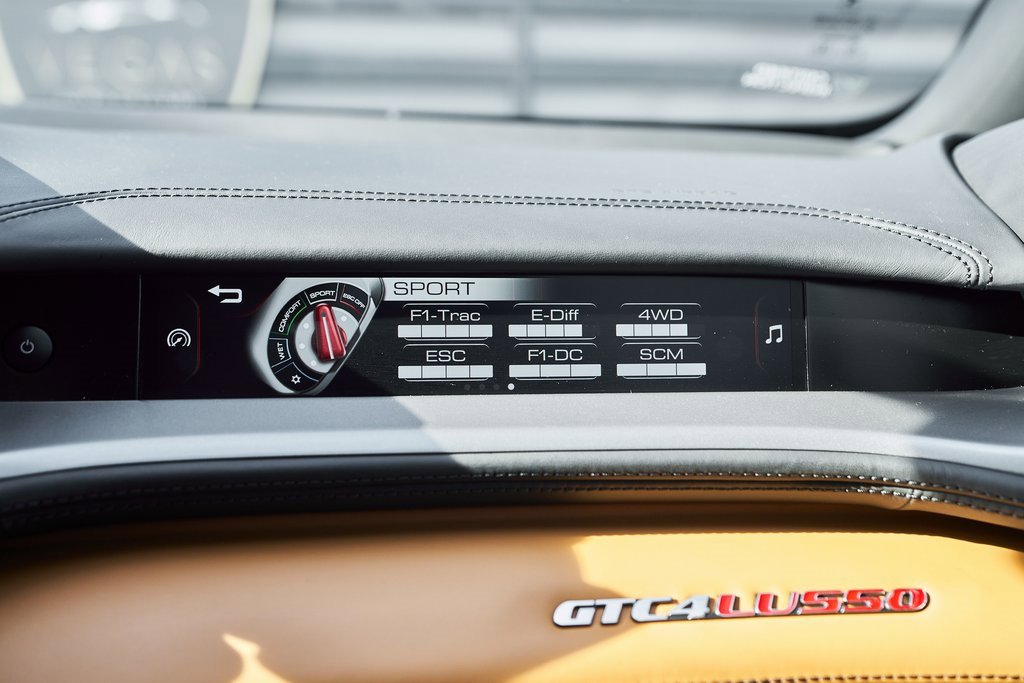 Used 2018 Ferrari GTC4Lusso image 77