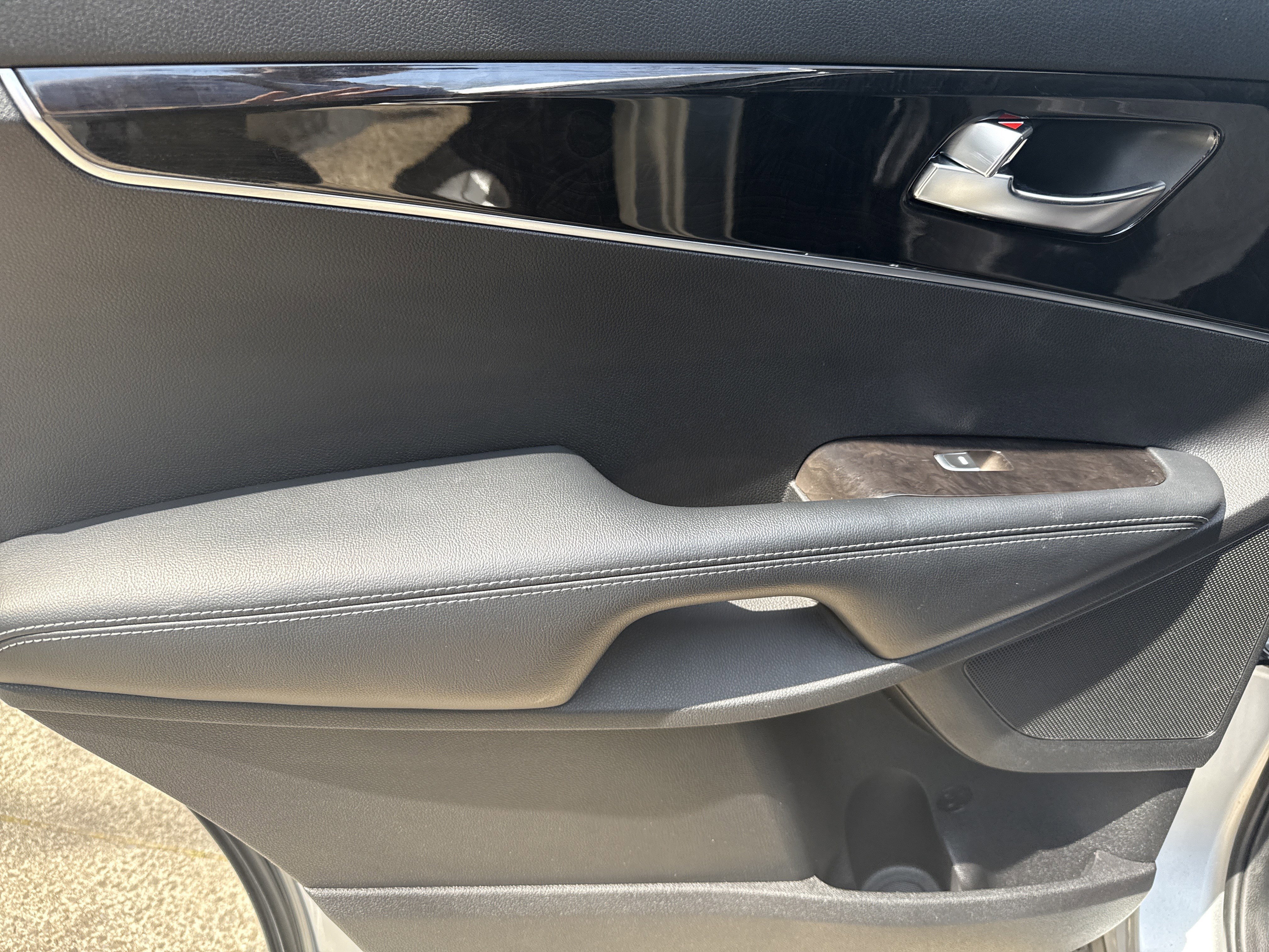 Used 2018 Kia Sorento LX image 21