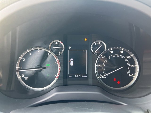Used 2020 Lexus GX 460 Premium image 12