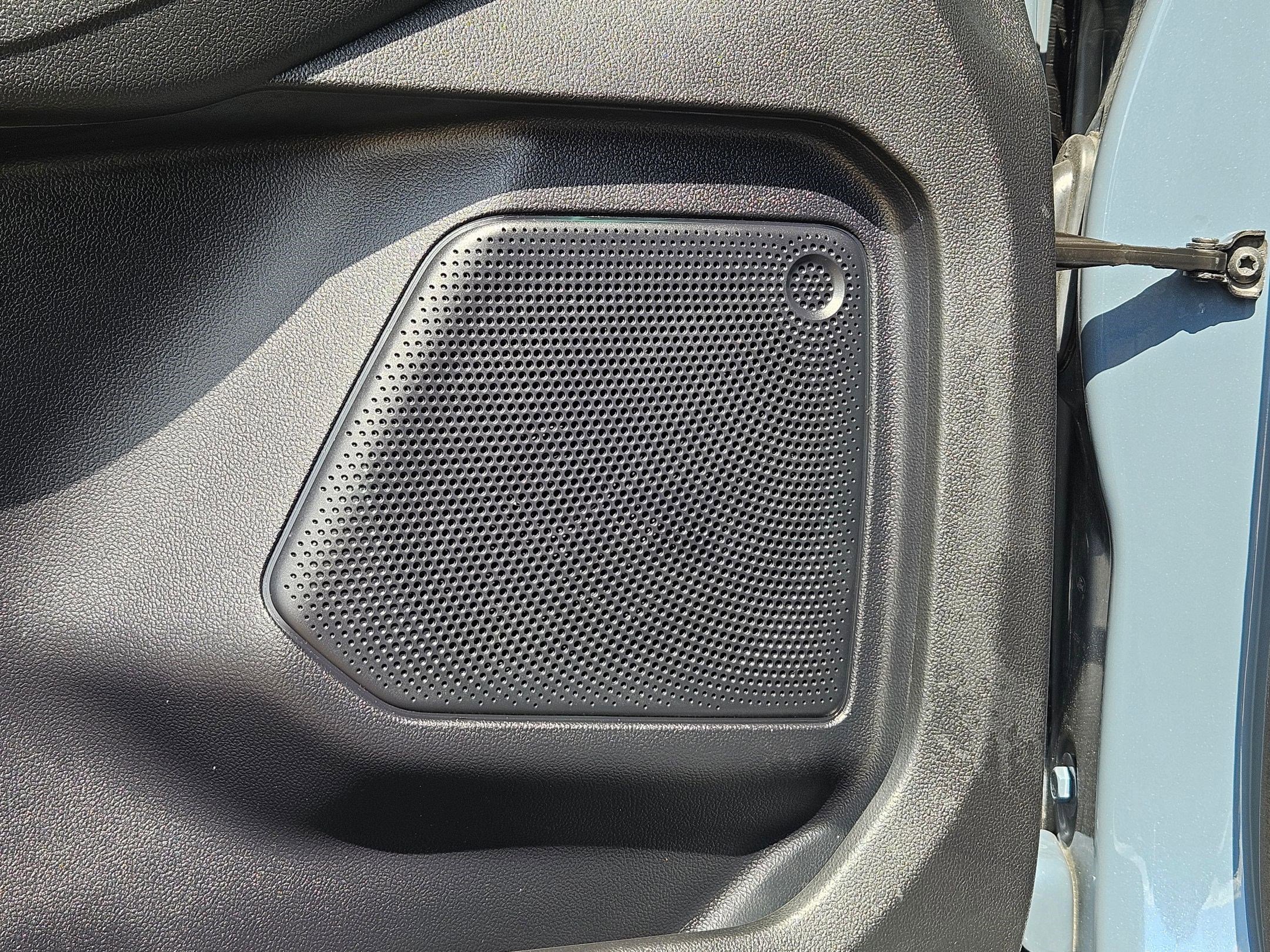 Used 2025 Ford Escape ST-Line w/ Equipment Group 301A image 14