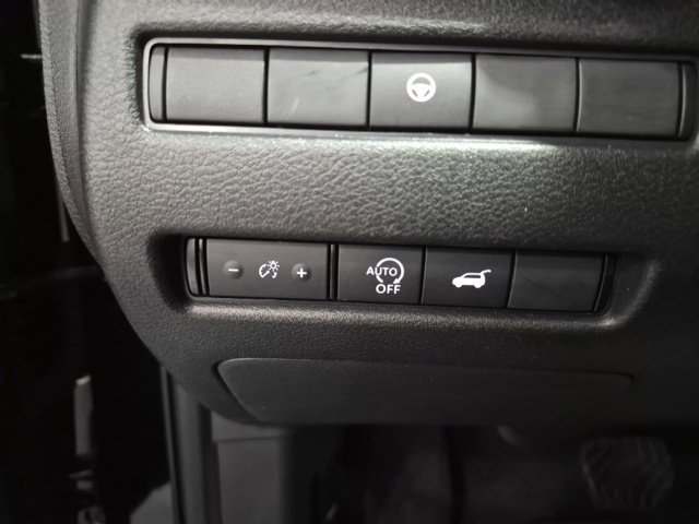 Certified 2023 Nissan Rogue SV w/ SV Premium B Package AWD/4WD image 12