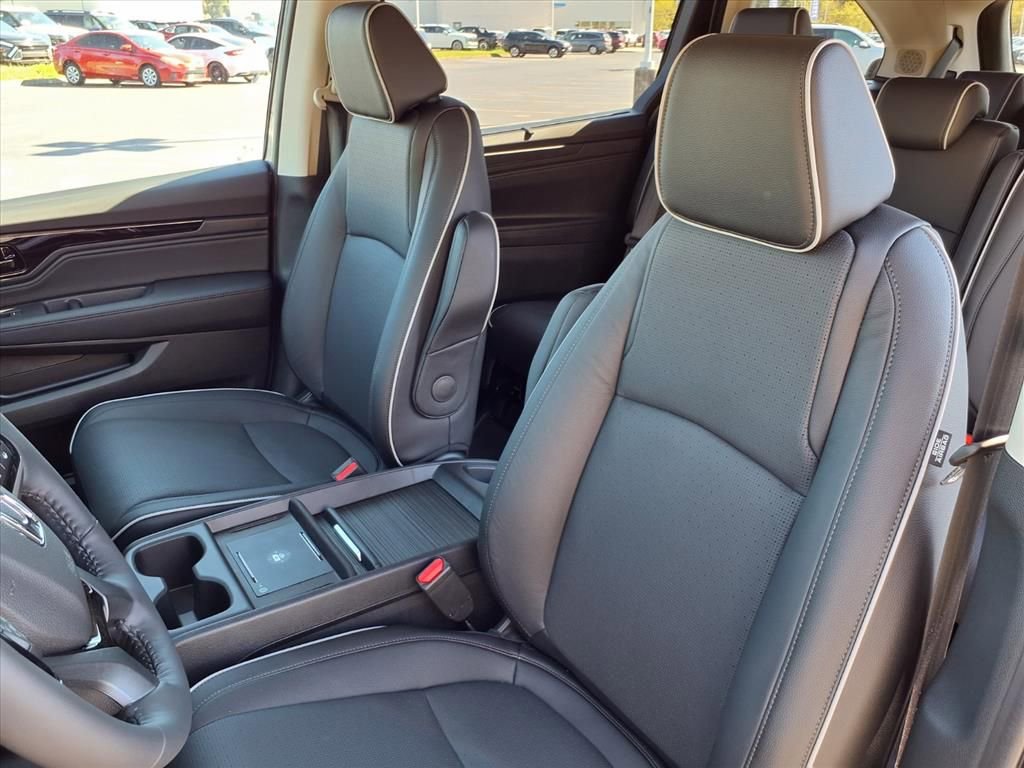 New 2026 Honda Odyssey Elite image 14