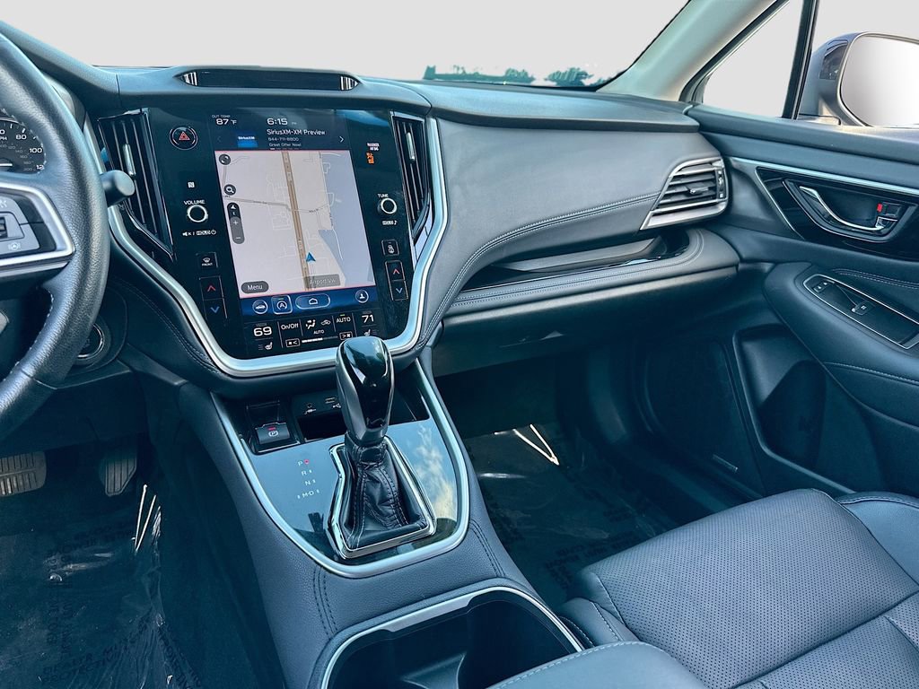 Used 2022 Subaru Outback Limited image 25
