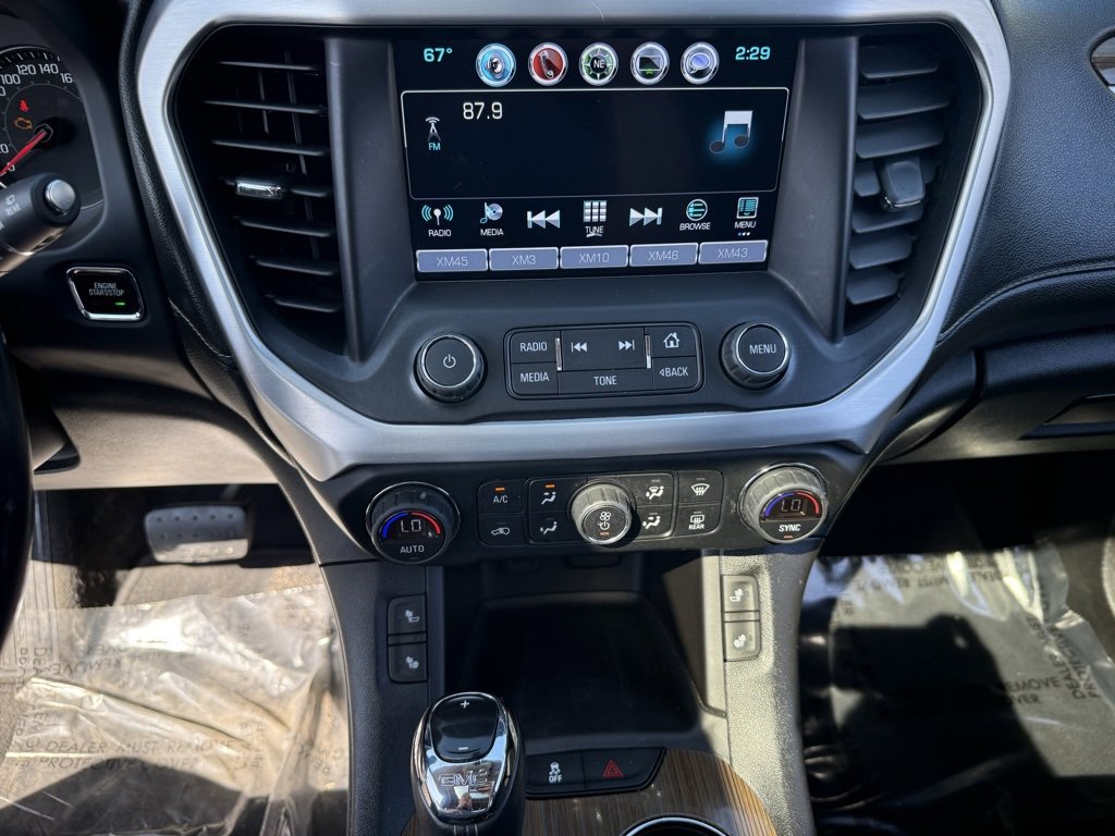 Used 2019 GMC Acadia SLE image 27