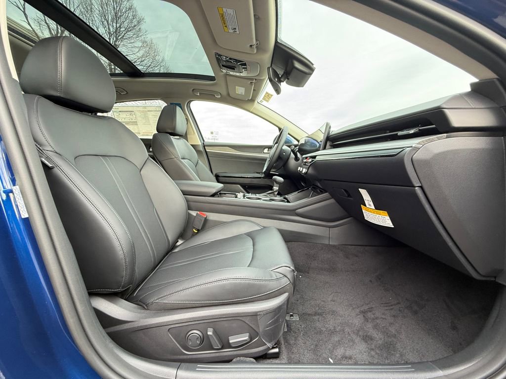 New 2026 Kia K5 EX image 27
