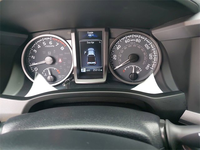 Used 2021 Toyota Tacoma TRD Sport image 19