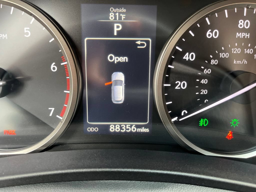 Used 2016 Lexus NX 200t FWD image 16