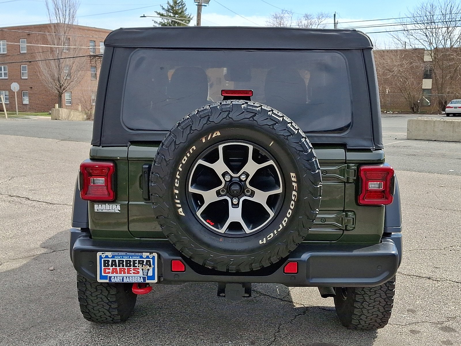 Used 2022 Jeep Wrangler Rubicon w/ LED Lighting Group AWD/4WD image 5