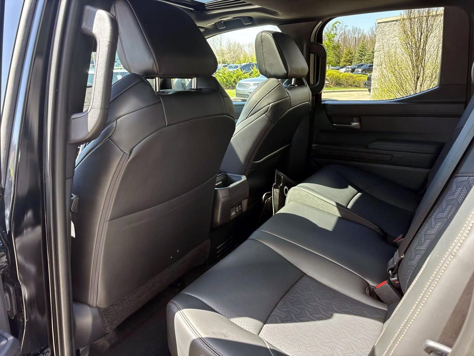 Used 2024 Toyota Tacoma Limited w/ Limited Package (LT) AWD/4WD image 29