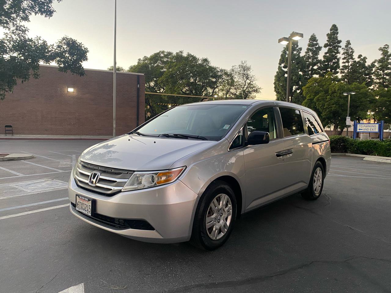 Used 2012 Honda Odyssey LX image 15