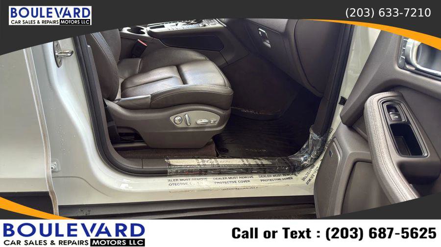 Used 2017 Porsche Macan S image 35