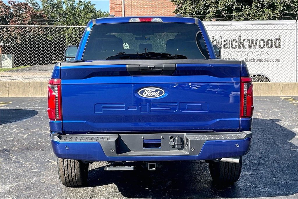 New 2026 Ford F150 STX w/ Equipment Group 200A AWD/4WD image 3