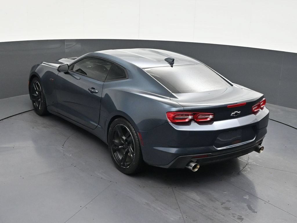 Used 2023 Chevrolet Camaro LT RWD image 17