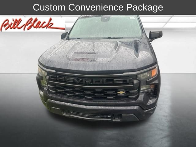 Used 2022 Chevrolet Silverado 1500 Custom AWD/4WD image 3