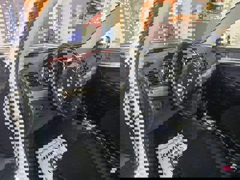 Used 2014 Mitsubishi Lancer ES image 8