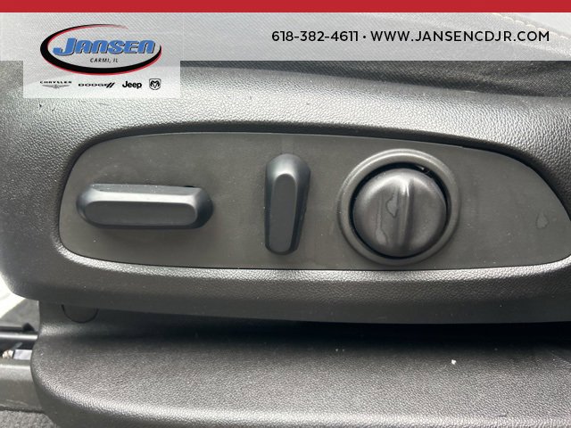 Used 2019 Chevrolet Traverse LT image 8