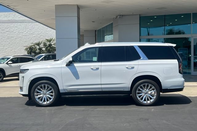 Used 2023 Cadillac Escalade Premium Luxury AWD/4WD image 7