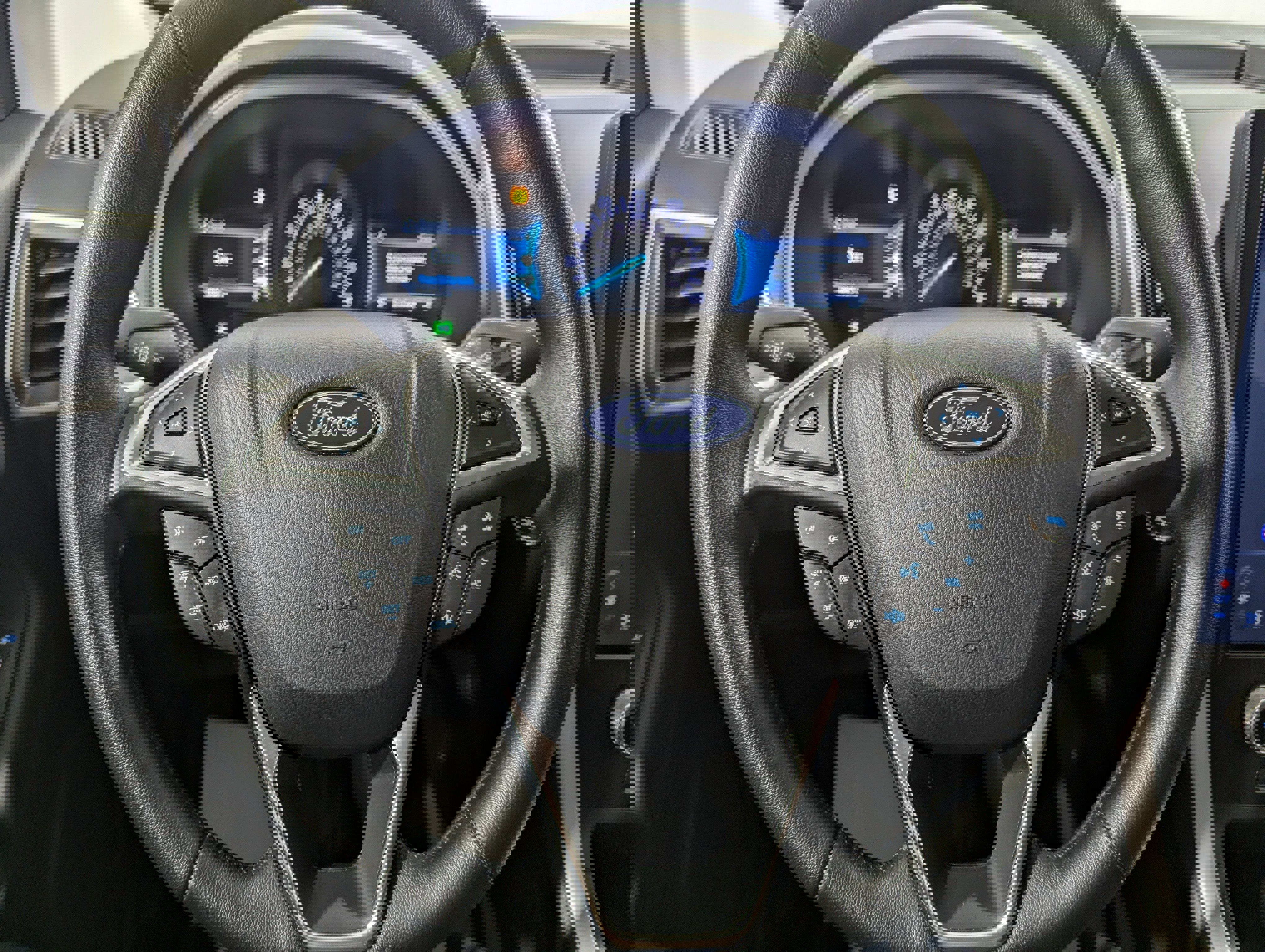 Used 2024 Ford Edge SEL w/ Convenience Package image 15