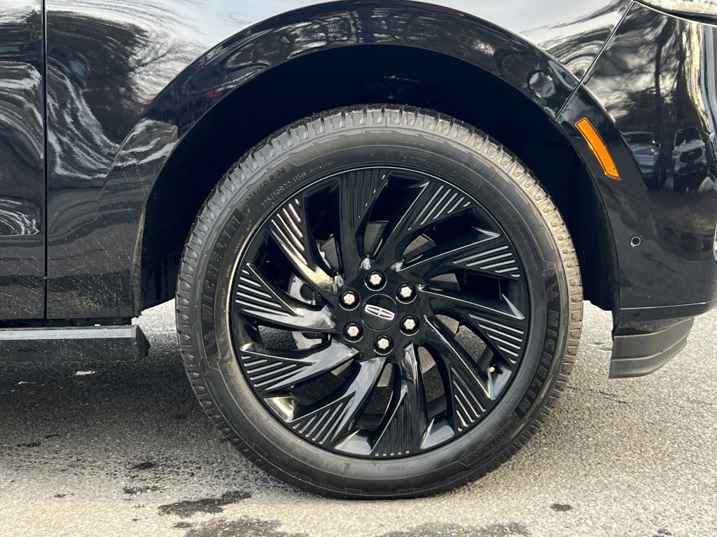 New 2025 Lincoln Navigator L Reserve w/ Jet Appearance Package image 6