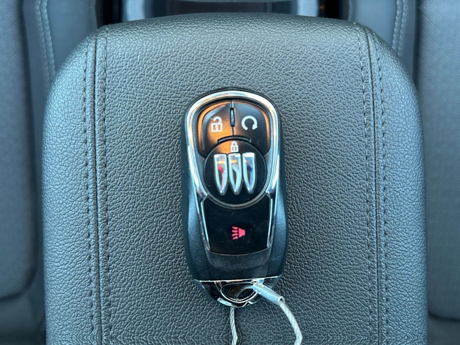 Used 2025 Buick Encore GX Preferred image 22