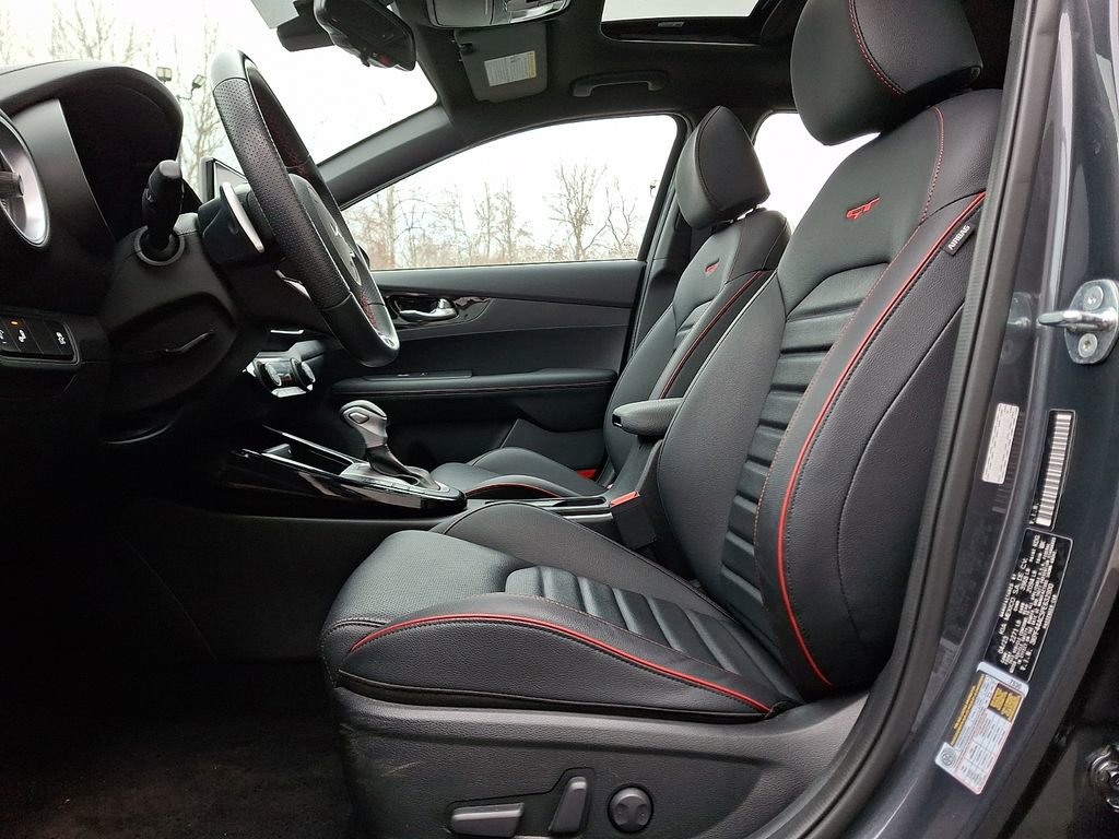 Certified 2023 Kia Forte GT w/ GT2 Package image 16