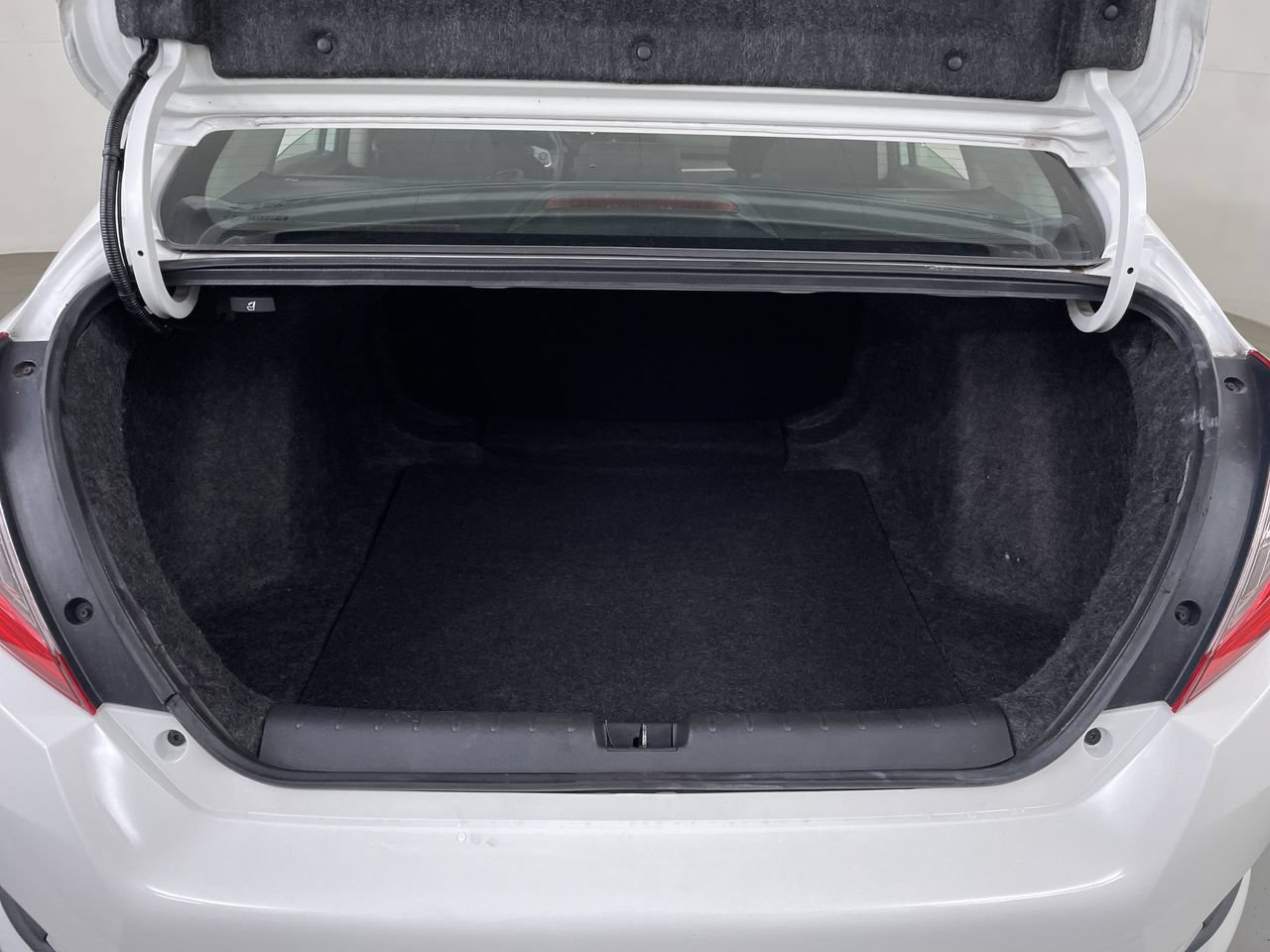 Used 2019 Honda Civic LX image 20