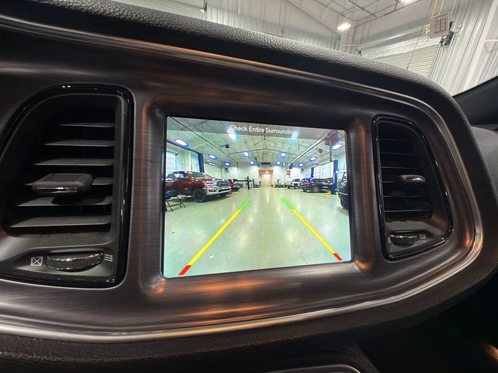 Used 2018 Dodge Challenger R/T Plus RWD image 33