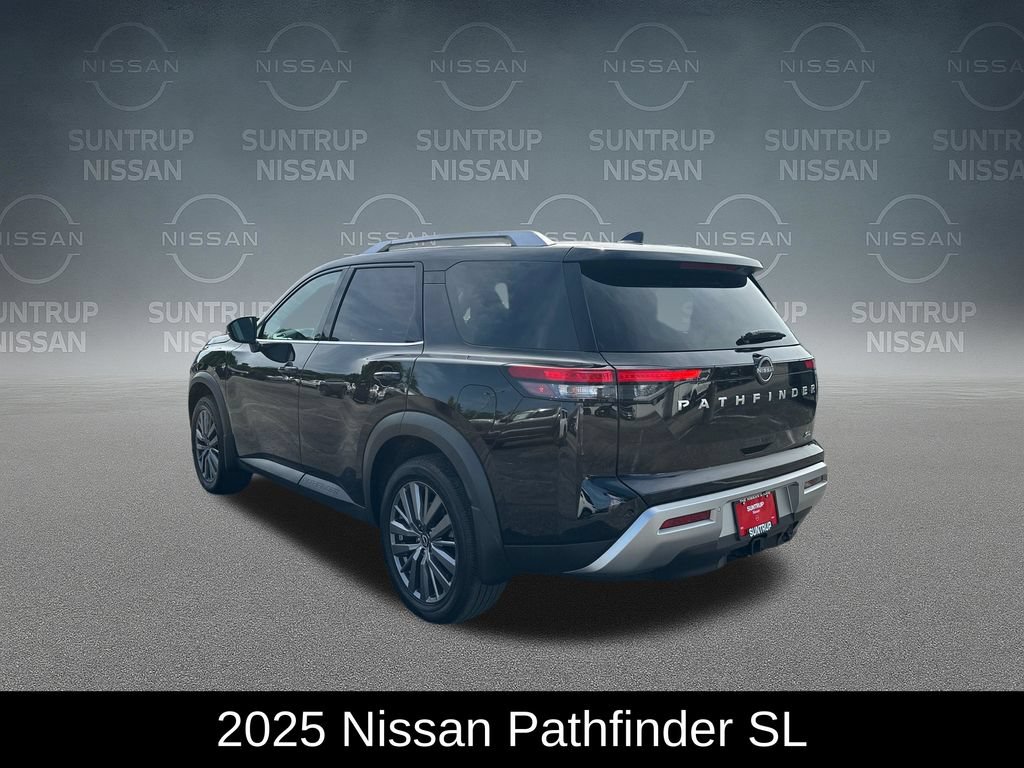 Used 2025 Nissan Pathfinder SL w/ SL Premium Package FWD image 3
