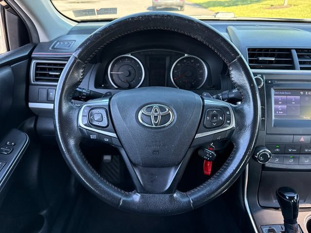 Used 2017 Toyota Camry SE FWD image 23