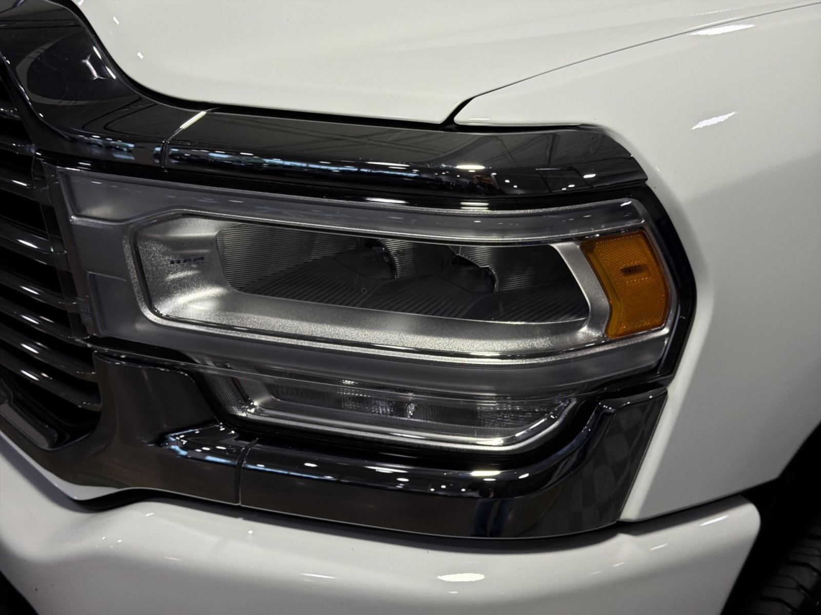 Used 2024 RAM 2500 Laramie AWD/4WD image 13