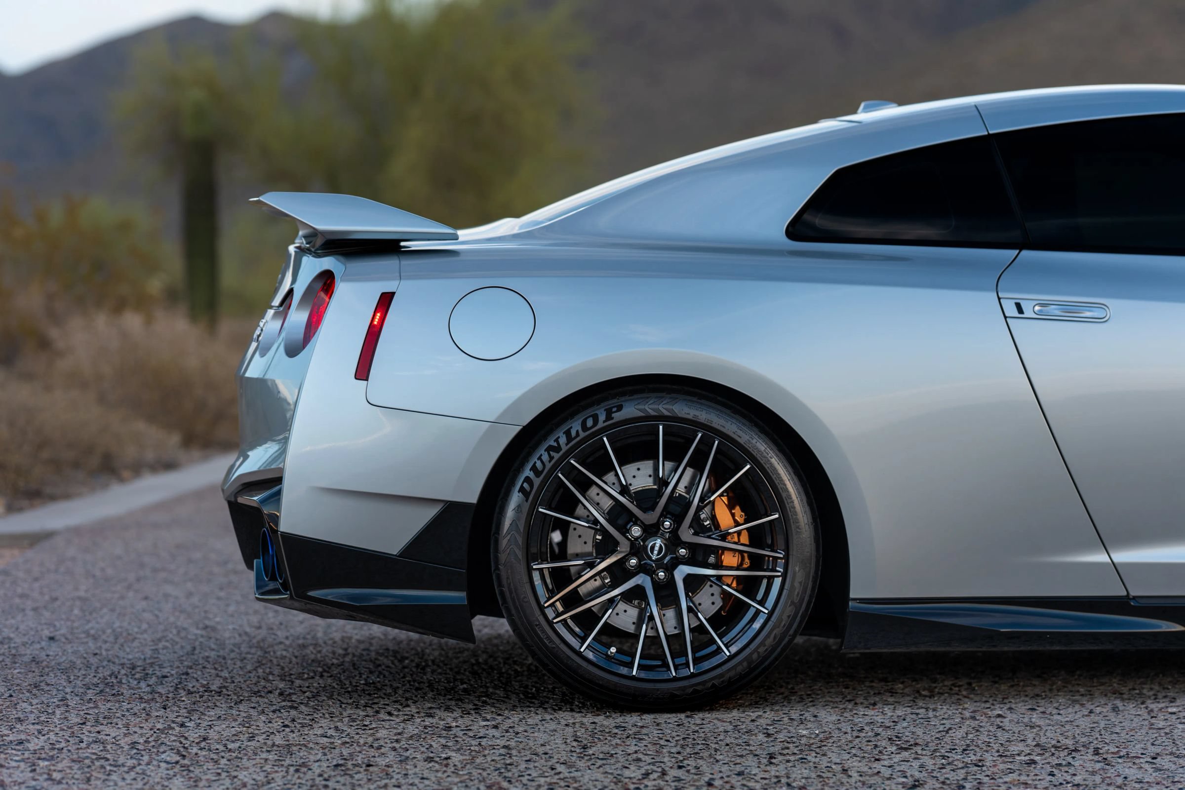 Used 2024 Nissan GT-R Premium w/ Floor Mat Package AWD/4WD image 9