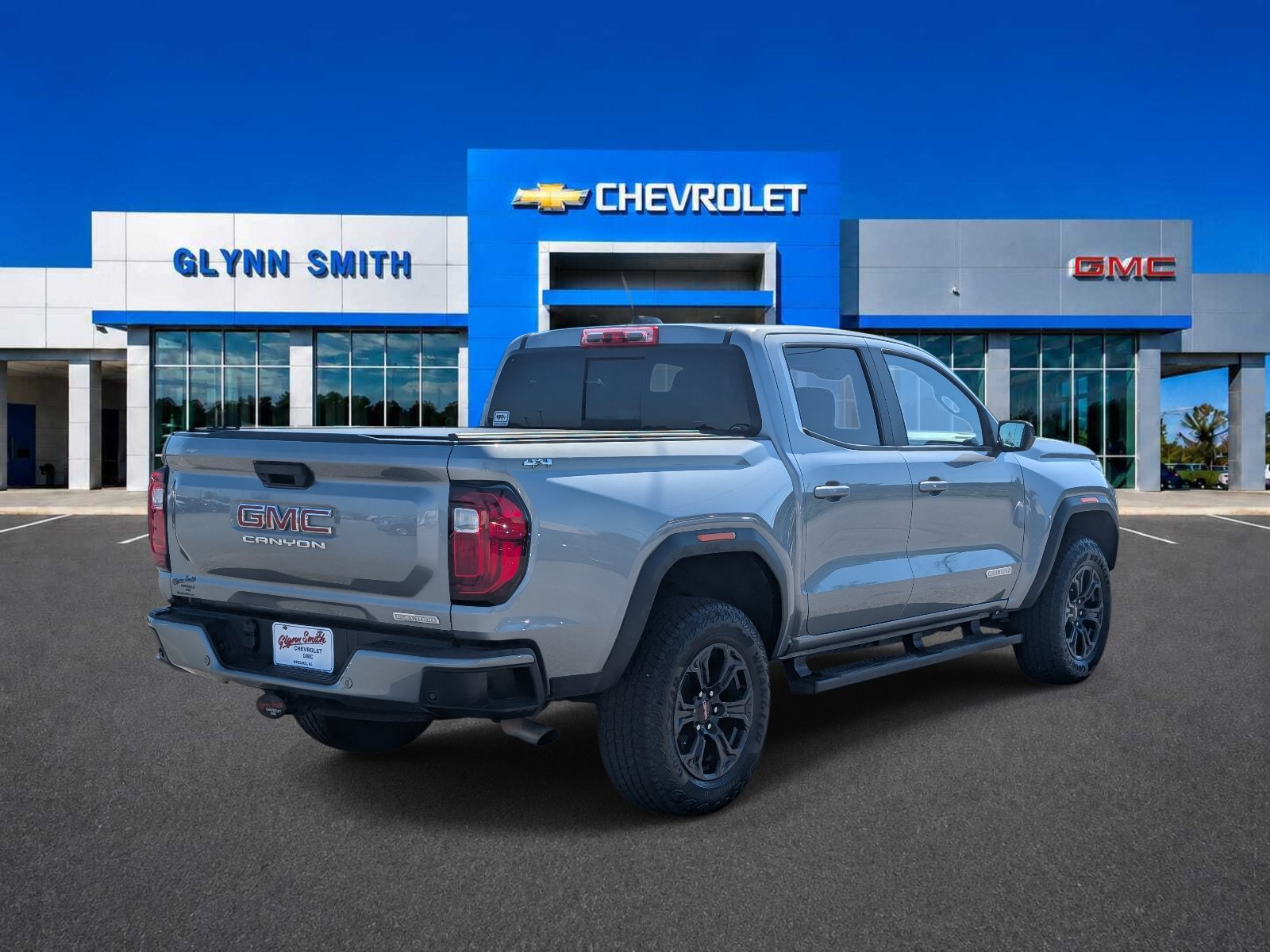 Used 2025 GMC Canyon Elevation AWD/4WD image 5