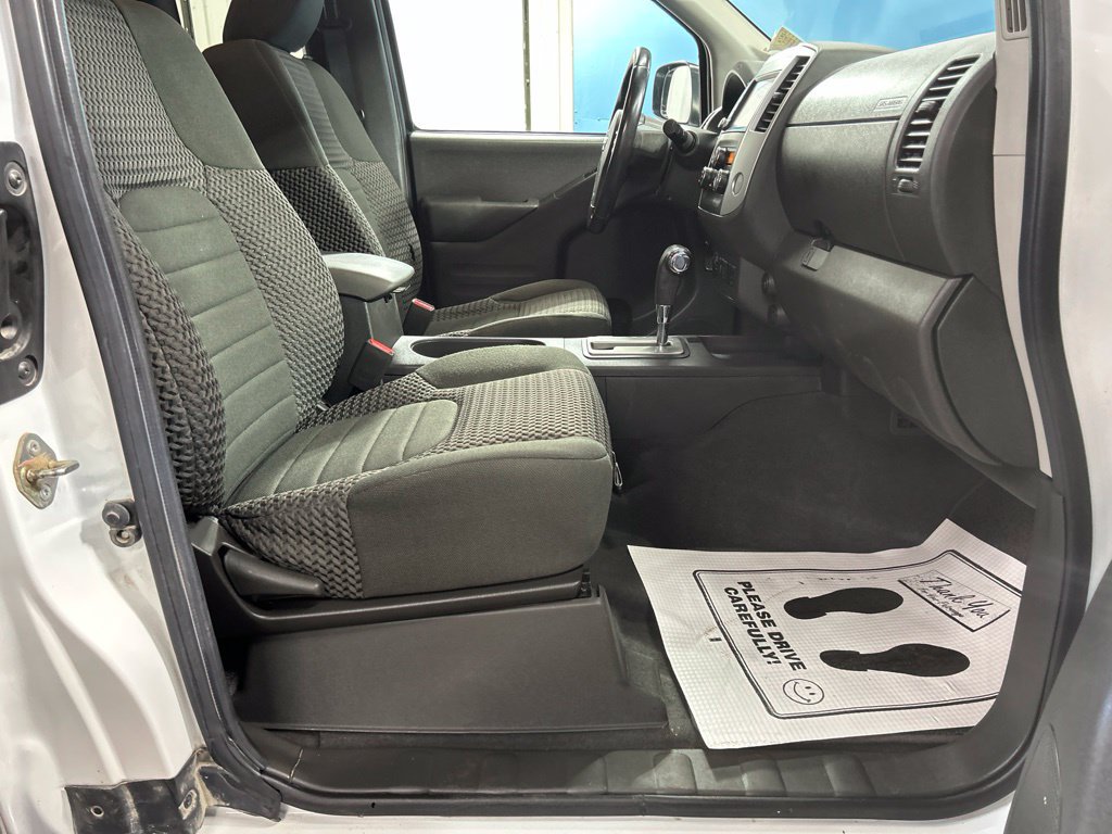 Used 2019 Nissan Frontier SV w/ Value Truck Package AWD/4WD image 45