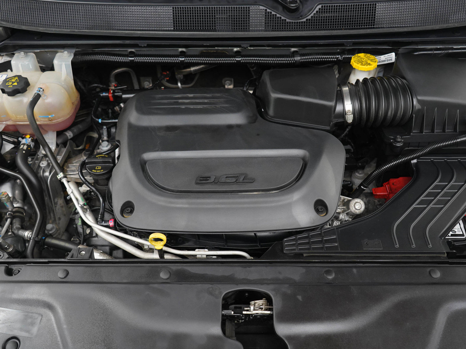 Used 2023 Chrysler Pacifica Touring-L FWD image 32