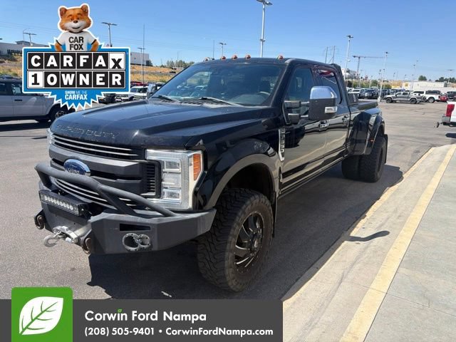 Used 2018 Ford F350 Platinum w/ Platinum Ultimate Package AWD/4WD image 3