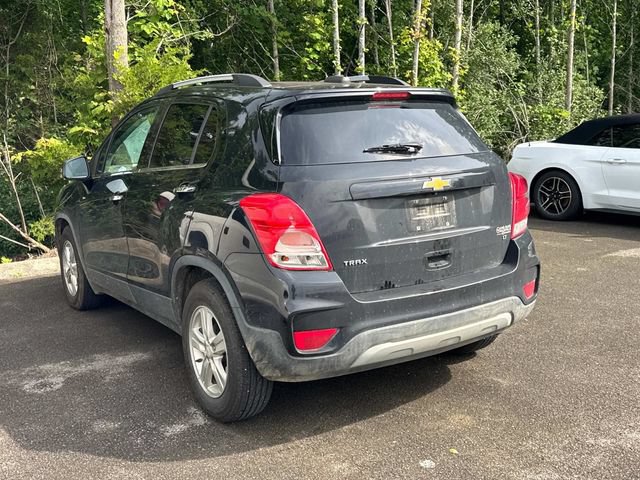 Used 2020 Chevrolet Trax LT w/ LT Convenience Package FWD image 6