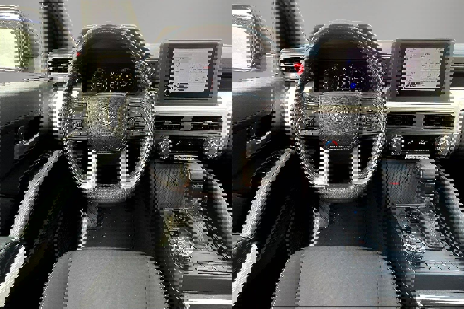 Used 2024 Toyota Tacoma TRD Off-Road AWD/4WD image 9