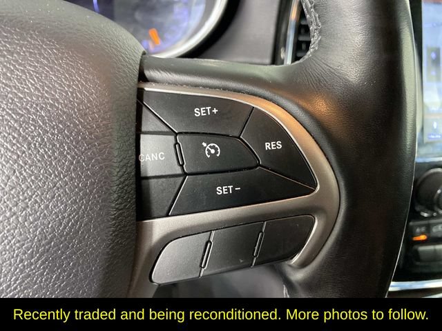 Used 2020 Jeep Grand Cherokee Limited AWD/4WD image 16