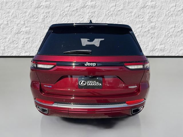 Used 2024 Jeep Grand Cherokee Summit image 4