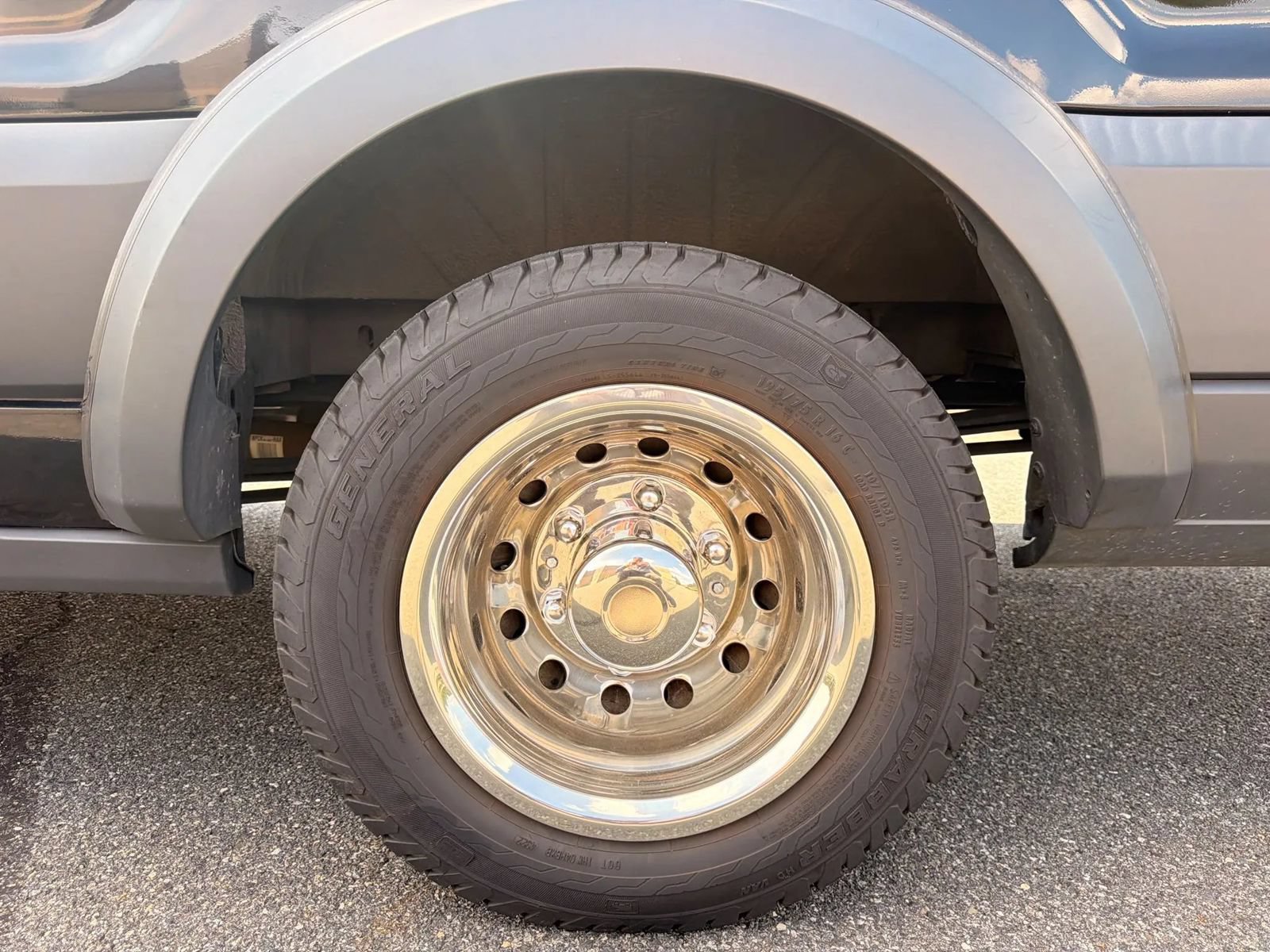 Used 2018 Ford Transit 350 XLT RWD image 38