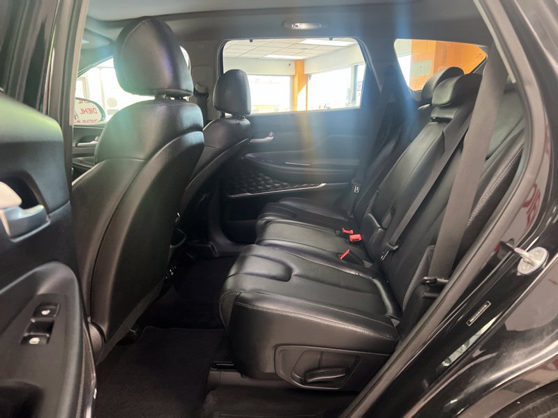 Used 2019 Hyundai Santa Fe AWD image 15