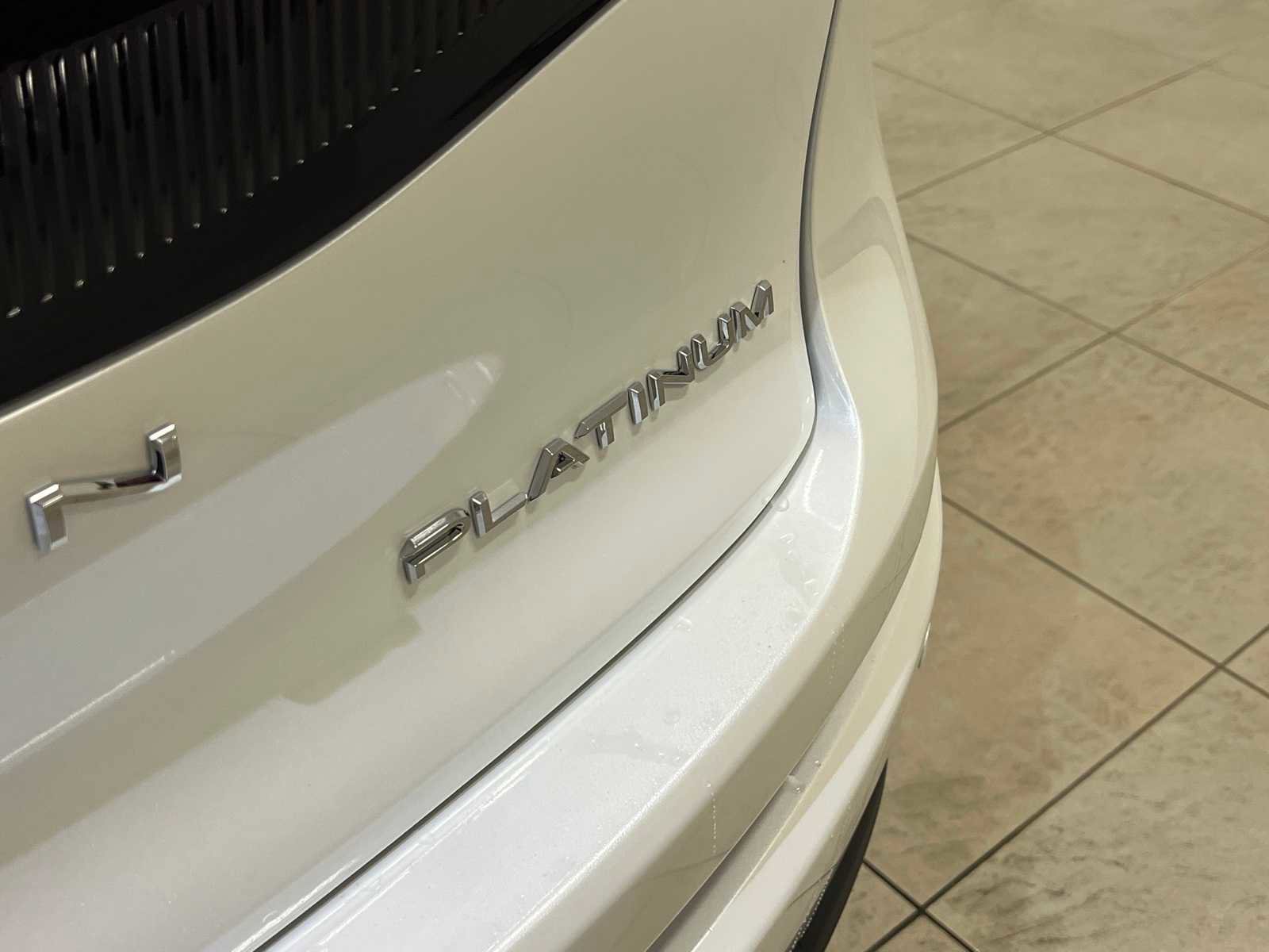 New 2026 Toyota Crown Platinum image 6