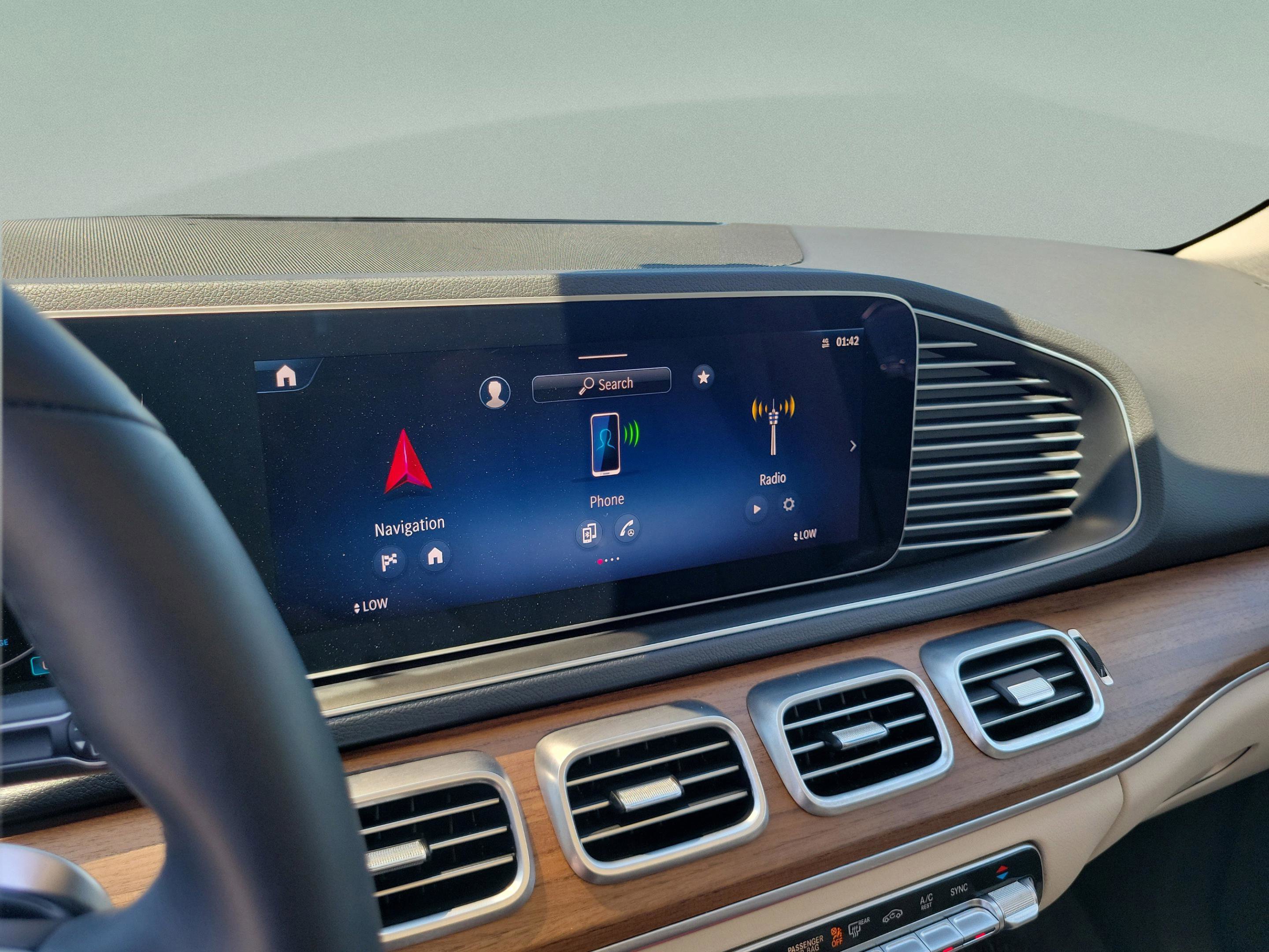 Certified 2026 Mercedes-Benz GLE 450 4MATIC image 17