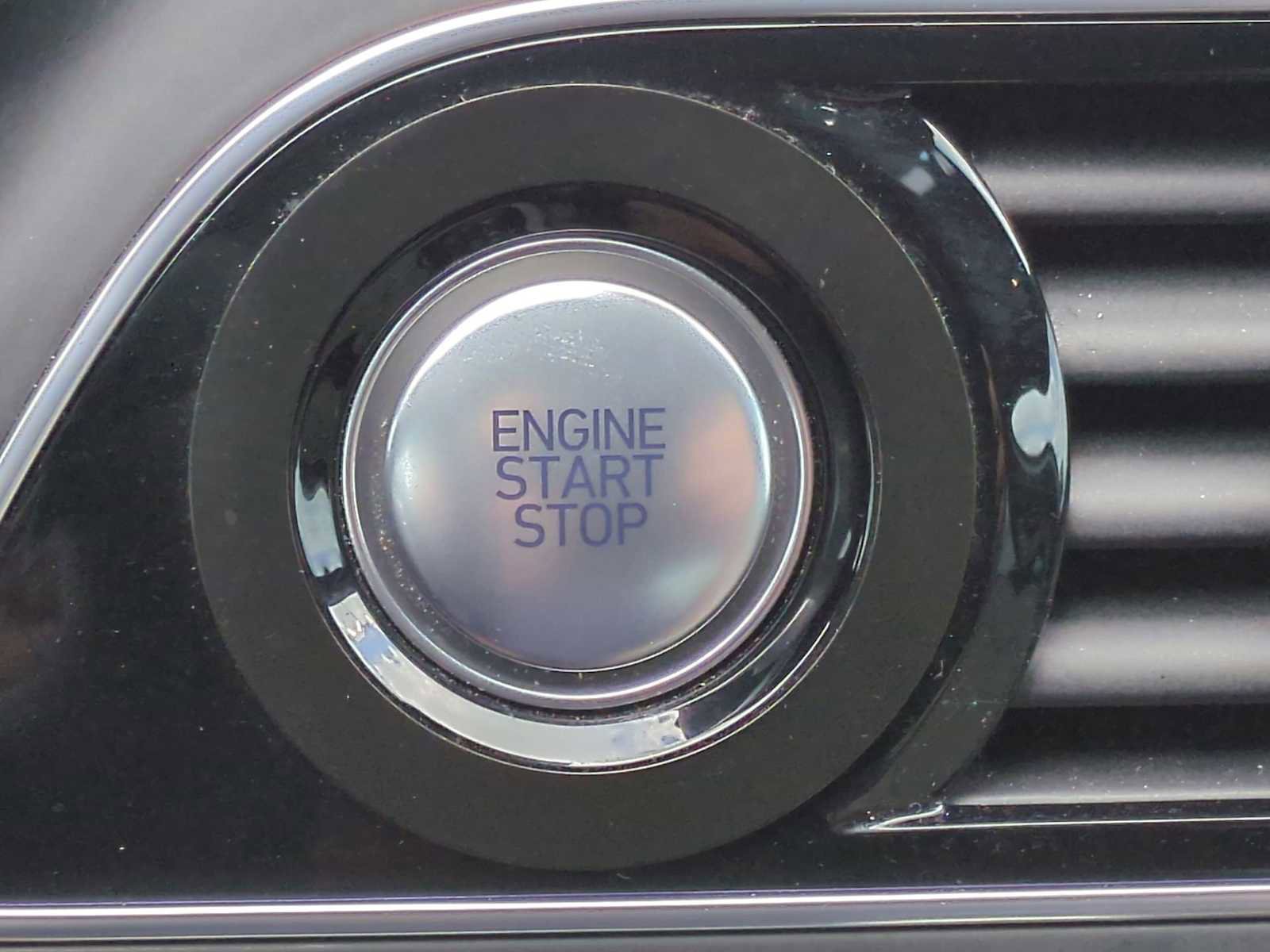 Used 2023 Genesis G70 2.0T AWD/4WD image 17